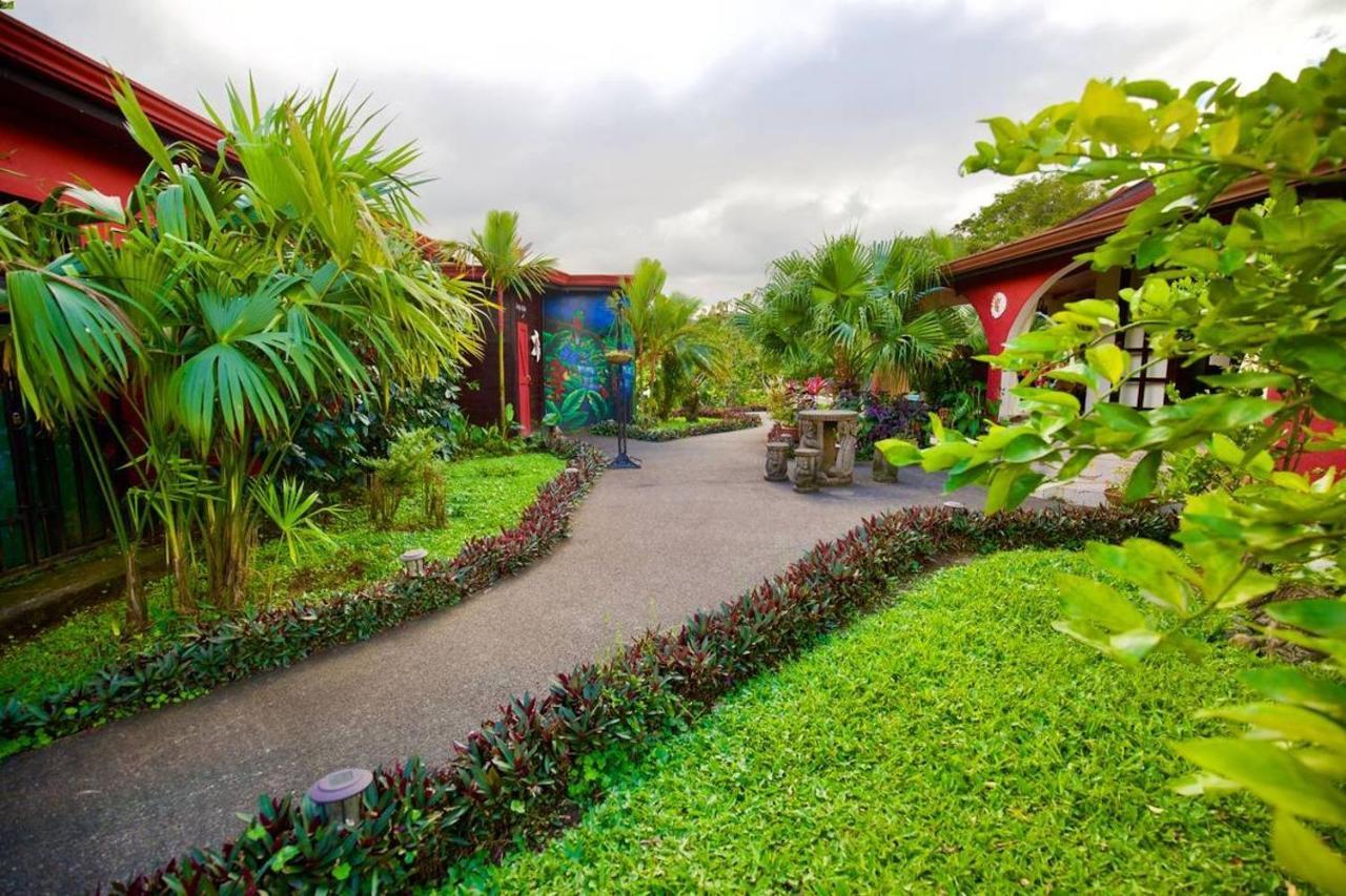 Toucan Lane Hotel And Restaurant Nuevo Arenal Luaran gambar