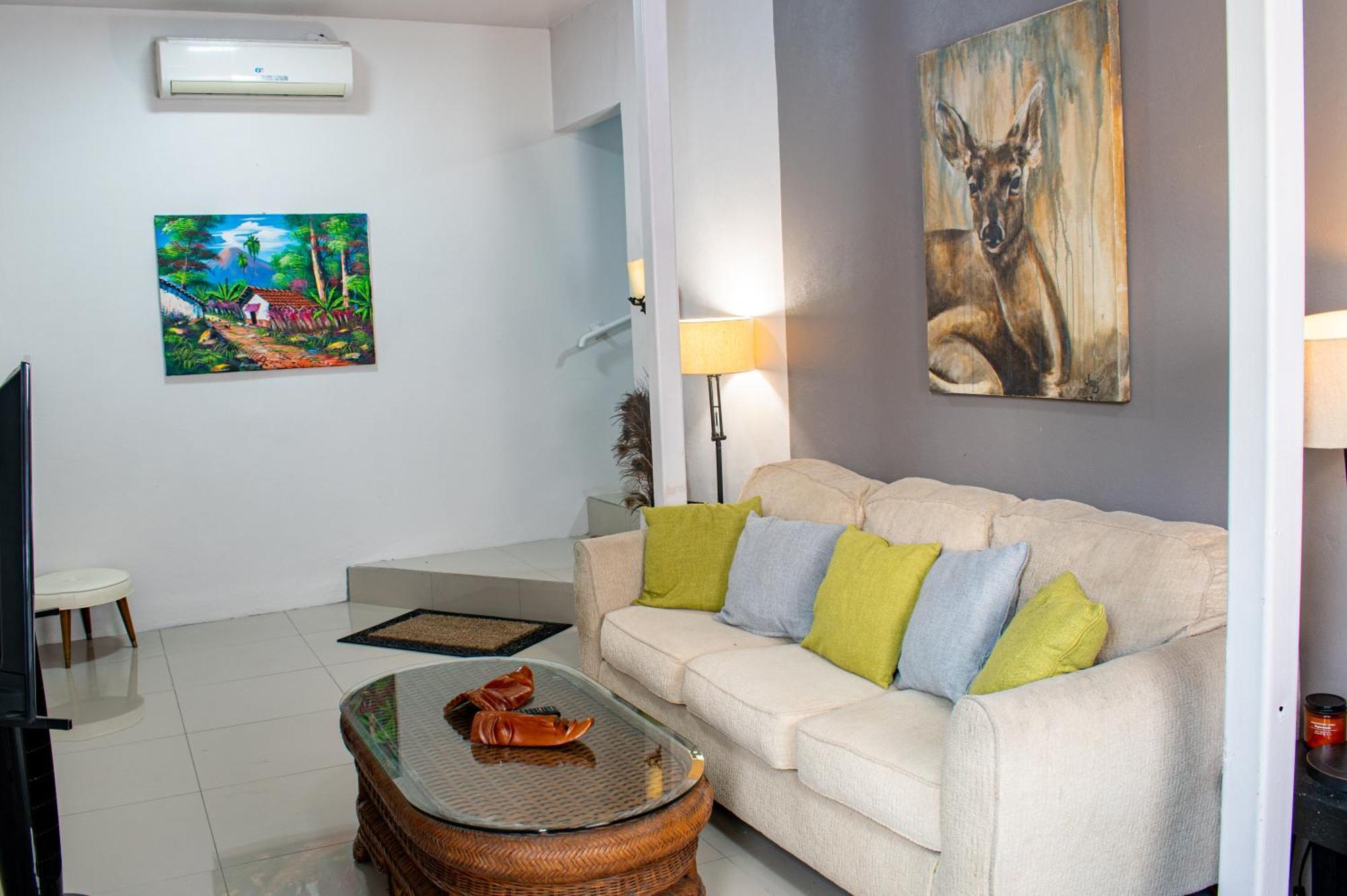 Toucan Lane Hotel And Restaurant Nuevo Arenal Luaran gambar