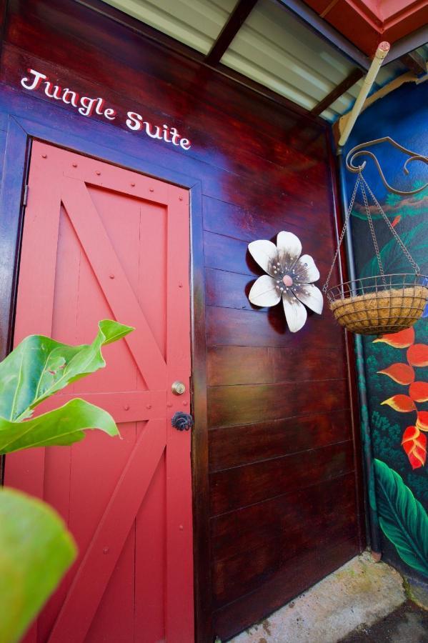 Toucan Lane Hotel And Restaurant Nuevo Arenal Luaran gambar
